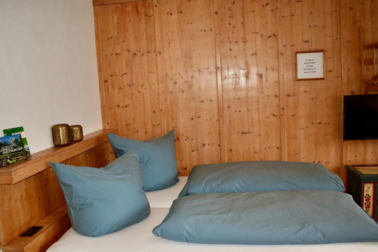Apartment Pfanzelter Garmisch-Partenkirchen Bagian luar foto